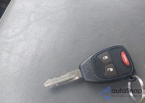 2008 Dodge Ram 1500 St/Sxt из США, поврежденный, VIN 1D7HU18N98S587656